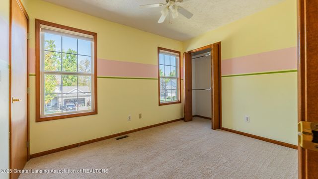 708 Fieldview Drive, Grand Ledge, MI 48837