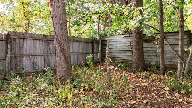 708 Fieldview Drive, Grand Ledge, MI 48837