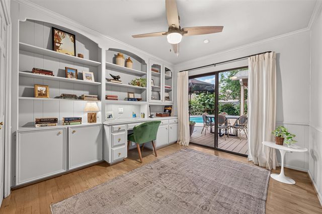 11423 Highgrove Drive, Houston, TX 77077