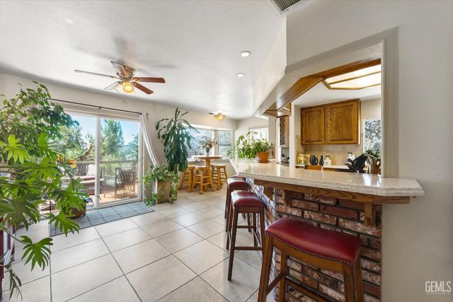29640 S Lower Valley Road, Tehachapi, CA 93561