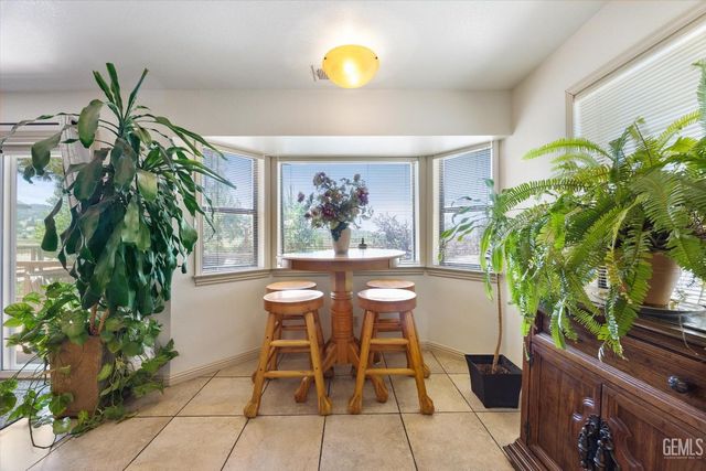 29640 S Lower Valley Road, Tehachapi, CA 93561