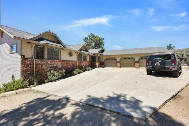 29640 S Lower Valley Road, Tehachapi, CA 93561