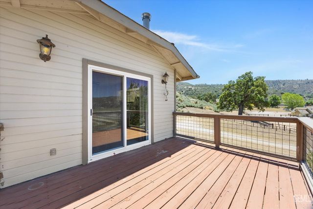 29640 S Lower Valley Road, Tehachapi, CA 93561