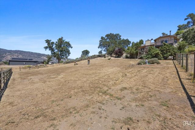 29640 S Lower Valley Road, Tehachapi, CA 93561