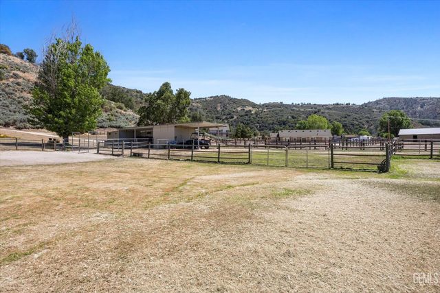29640 S Lower Valley Road, Tehachapi, CA 93561