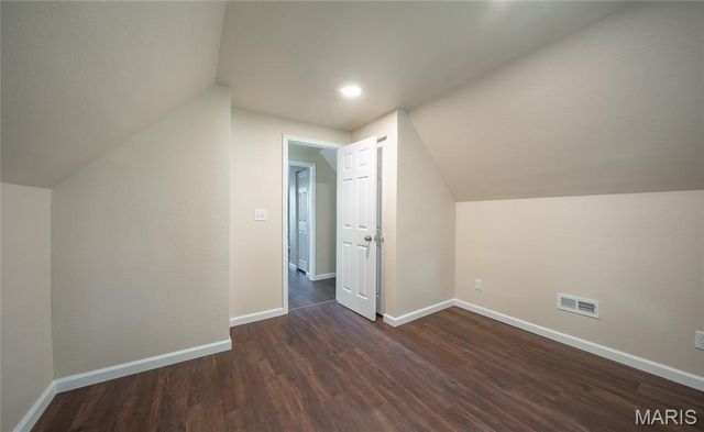 127 W James Boulevard, St James, MO 65559