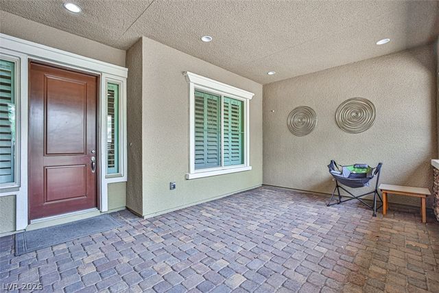 5733 Logan Heights Court, Las Vegas, NV 89135