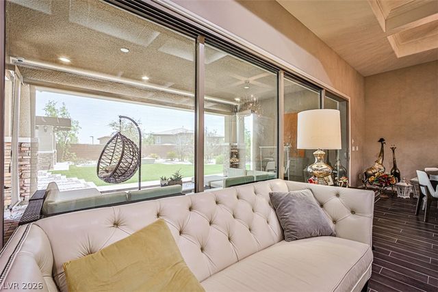 5733 Logan Heights Court, Las Vegas, NV 89135