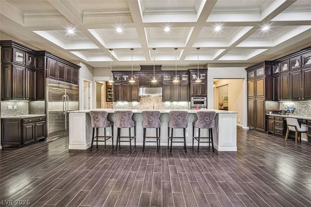 5733 Logan Heights Court, Las Vegas, NV 89135