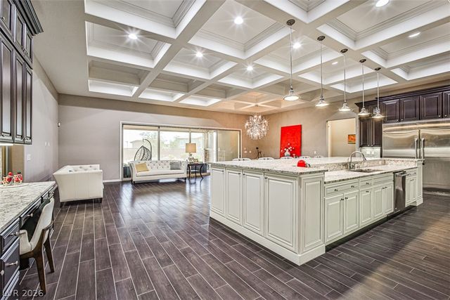 5733 Logan Heights Court, Las Vegas, NV 89135