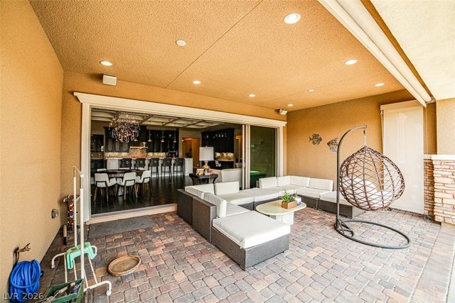 5733 Logan Heights Court, Las Vegas, NV 89135