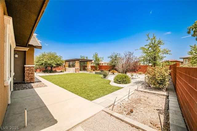 5733 Logan Heights Court, Las Vegas, NV 89135