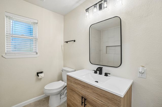5885 Mitchell Saxon Road, Fort Worth, TX 76140