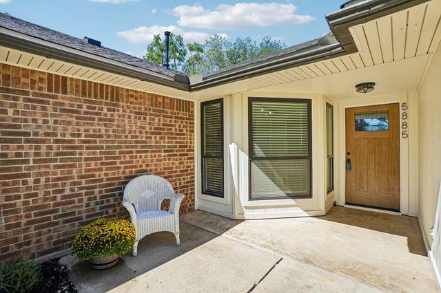 5885 Mitchell Saxon Road, Fort Worth, TX 76140