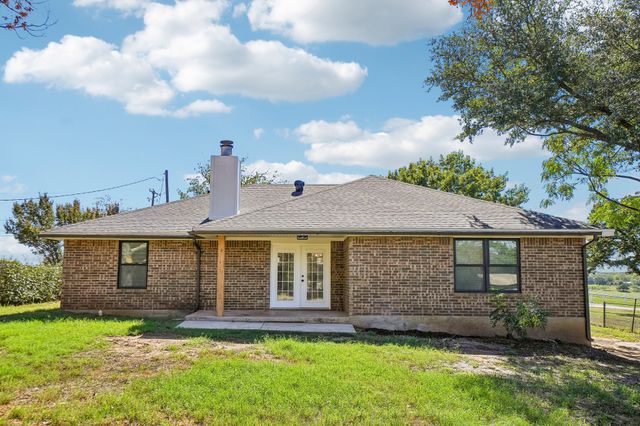 5885 Mitchell Saxon Road, Fort Worth, TX 76140