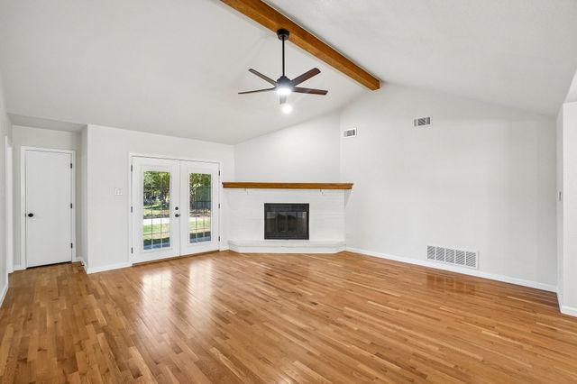 5885 Mitchell Saxon Road, Fort Worth, TX 76140