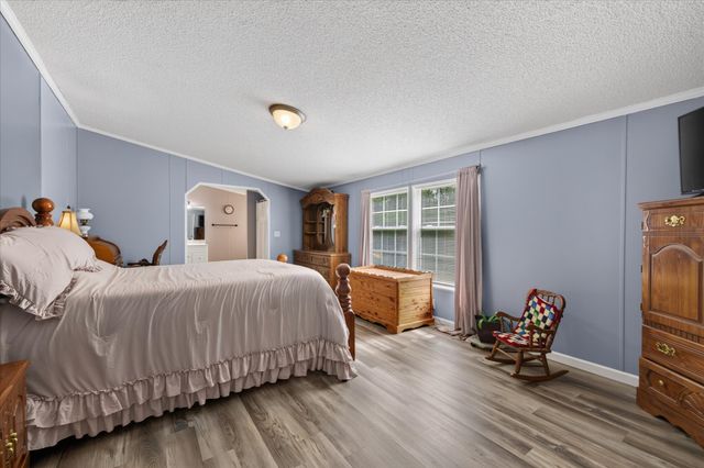 446 The Trace, Dover, TN 37058