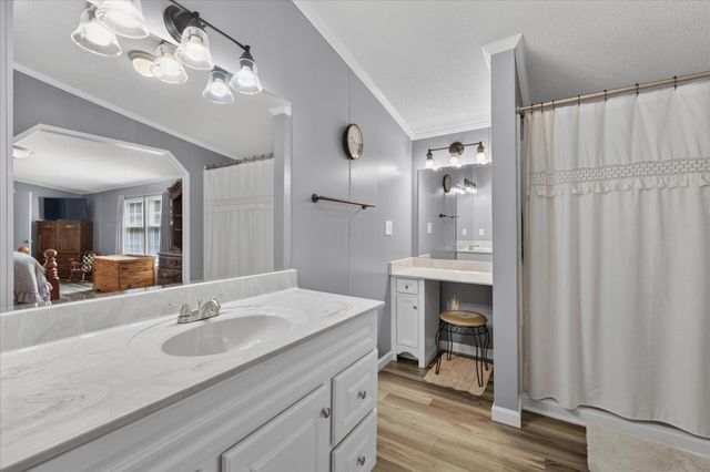 446 The Trace, Dover, TN 37058