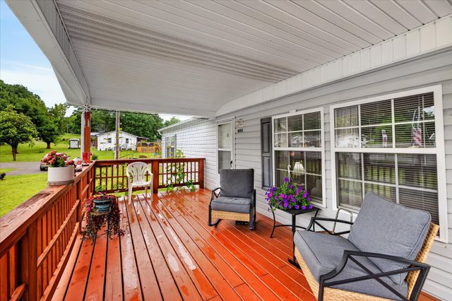 446 The Trace, Dover, TN 37058