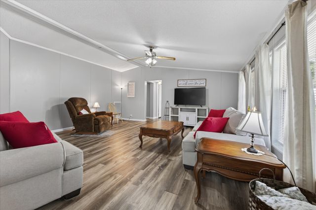 446 The Trace, Dover, TN 37058