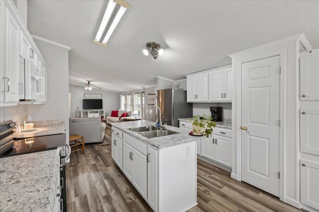 446 The Trace, Dover, TN 37058