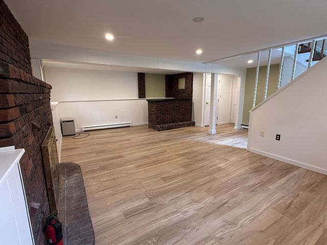 9 Brookdale Circle, Billerica, MA 01821