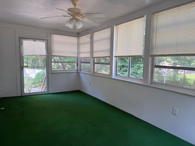 9 Brookdale Circle, Billerica, MA 01821
