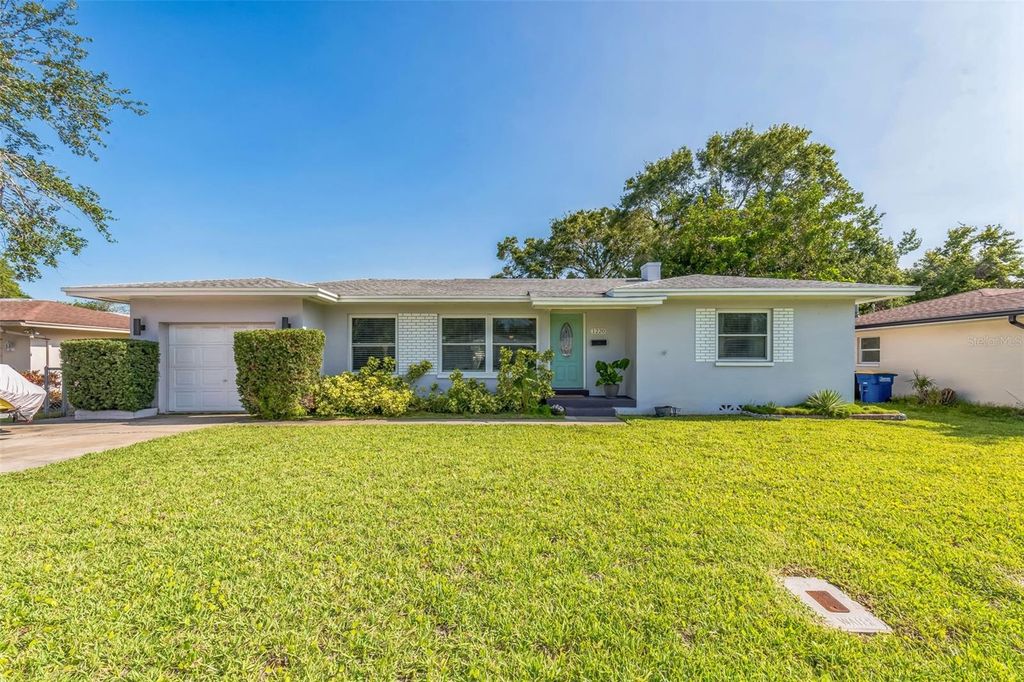 1220 MAGNOLIA DRIVE, Clearwater, FL 33756
