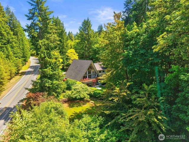 8621 NW Anderson Hill Road, Silverdale, WA 98383