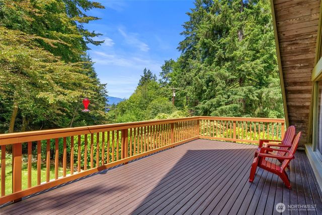 8621 NW Anderson Hill Road, Silverdale, WA 98383