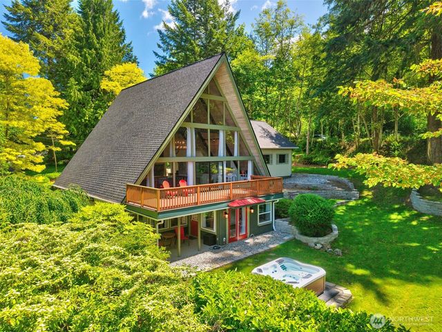 8621 NW Anderson Hill Road, Silverdale, WA 98383