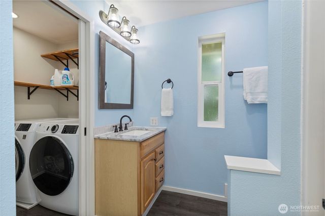 8621 NW Anderson Hill Road, Silverdale, WA 98383