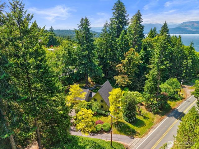 8621 NW Anderson Hill Road, Silverdale, WA 98383