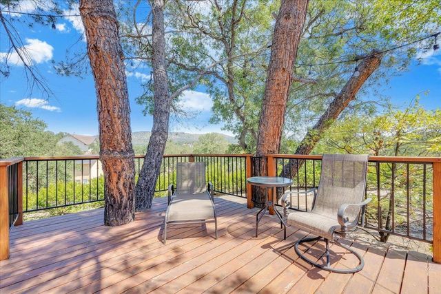 1070 Copper Cove Dr, Copperopolis, CA 95228