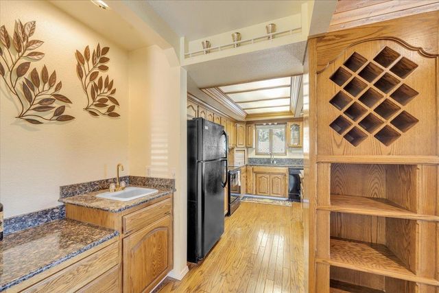 1070 Copper Cove Dr, Copperopolis, CA 95228