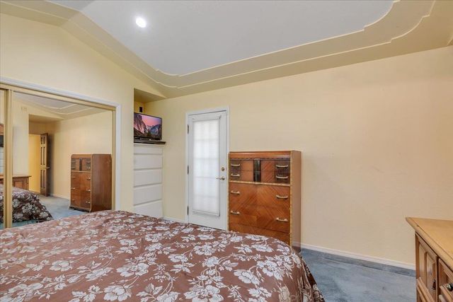 1070 Copper Cove Dr, Copperopolis, CA 95228