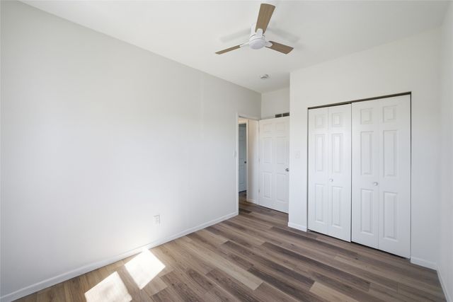 713 N 8th Avenue E, Newton, IA 50208