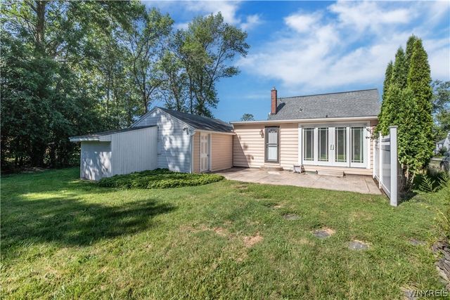 409 Ivyhurst Rd N, Amherst, NY 14226