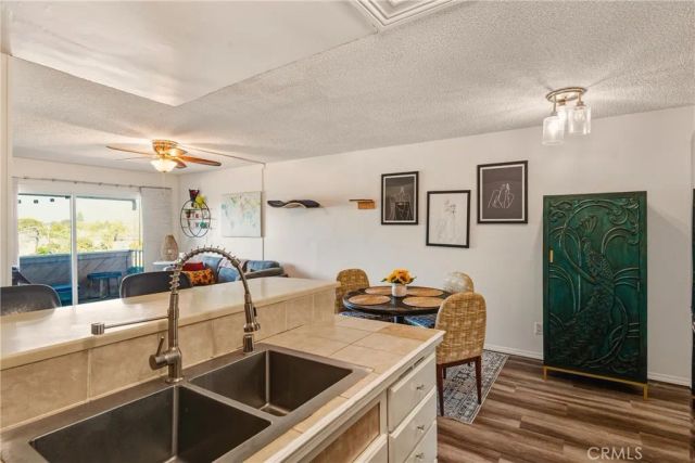 5585 E Pacific Coast 361, Long Beach, CA 90804