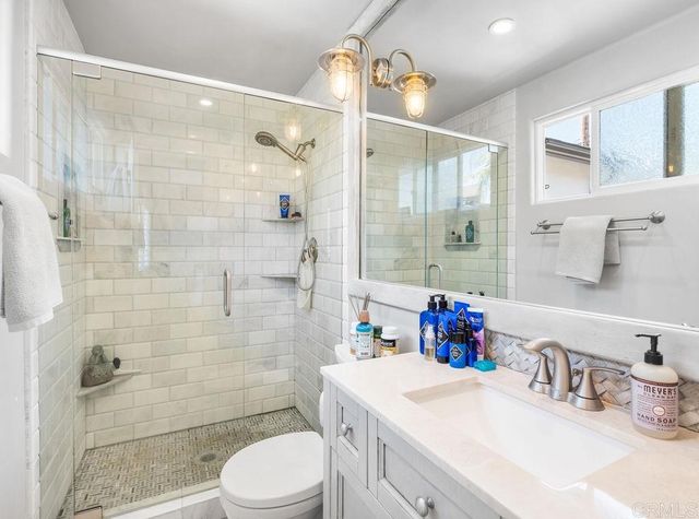 837 Dewitt Avenue, Encinitas, CA 92024