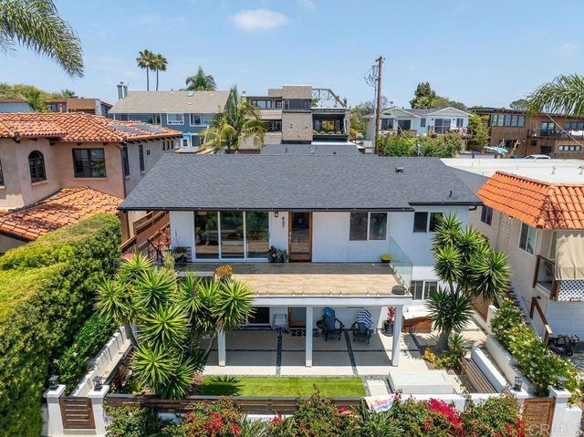 837 Dewitt Avenue, Encinitas, CA 92024