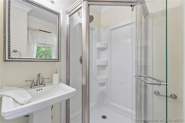 209 Maple Court, Lagrange, KY 40031