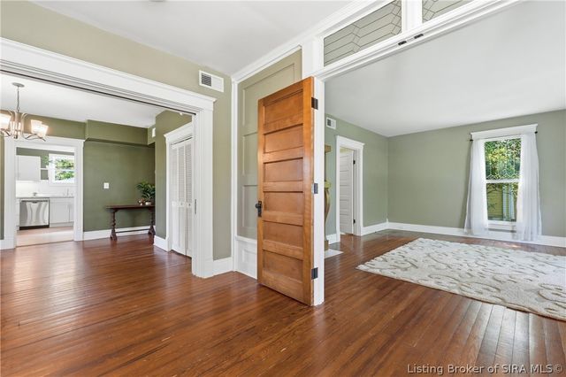 209 Maple Court, Lagrange, KY 40031