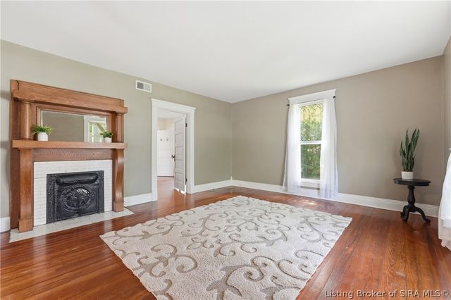 209 Maple Court, Lagrange, KY 40031