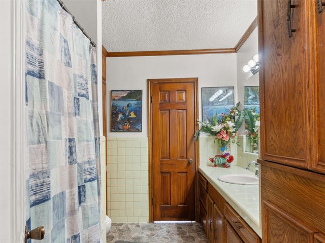 1101 N Bledsoe St, Gilmer, TX 75644