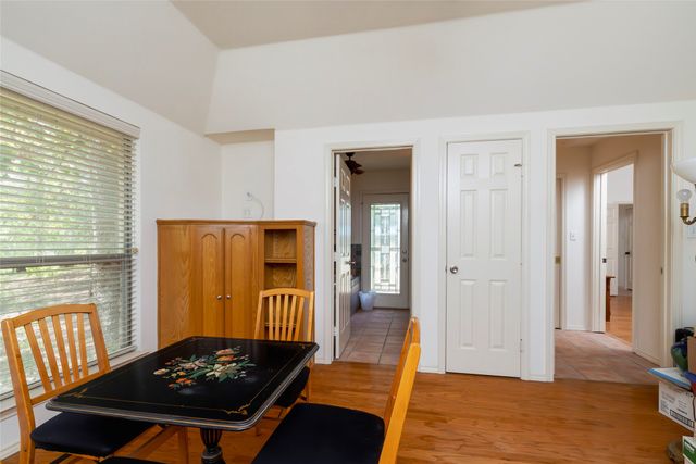 111 Florine Court, Hudson Oaks, TX 76087