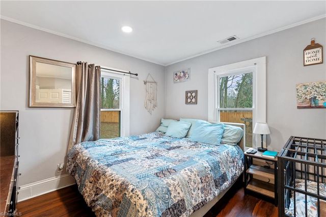 4015 Pleasant Garden Road, Greensboro, NC 27406