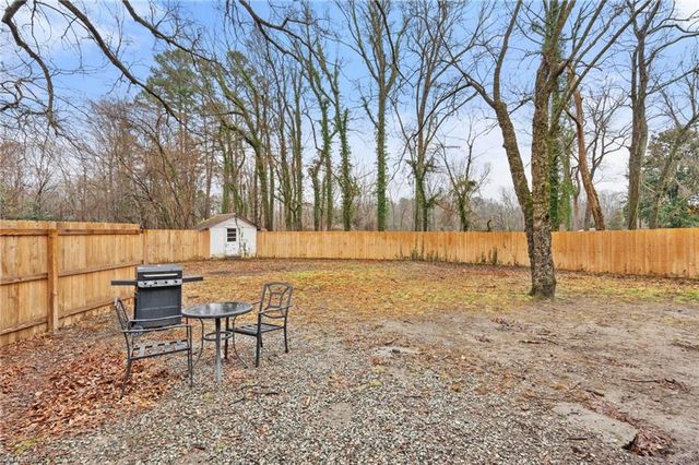 4015 Pleasant Garden Road, Greensboro, NC 27406