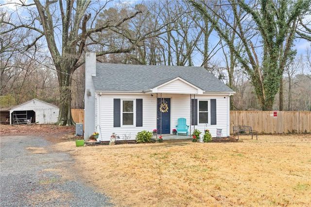 4015 Pleasant Garden Road, Greensboro, NC 27406