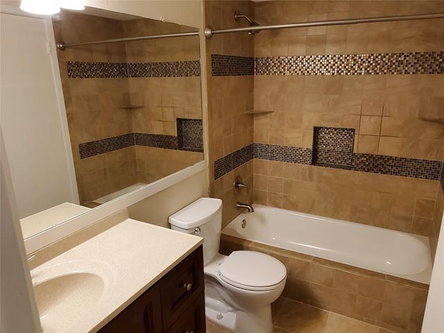 2902 Southern Cross Drive, Garland, TX 75044